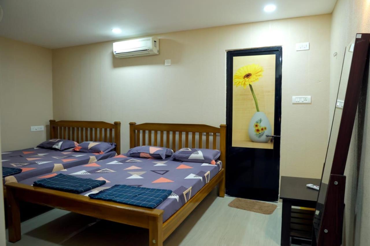 Hangout Kalyānpur 외부 사진